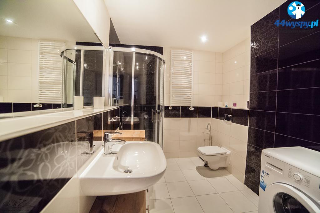 Four Seasons Aquamarina Apartment Swinoujscie Room photo