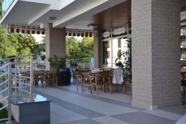Four Seasons Aquamarina Apartment Swinoujscie Exterior photo
